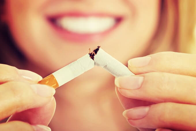 たばこを吸わない人や、健康な人は保険料が抑えられる保険も！