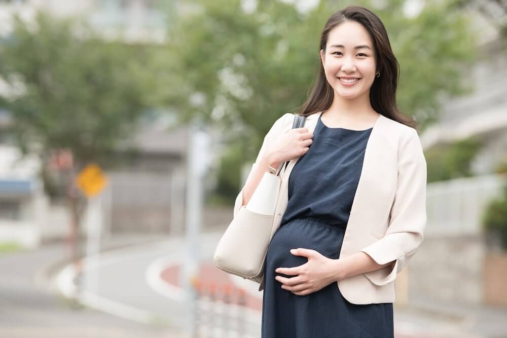妊娠を機に退職、必要な手続きは？